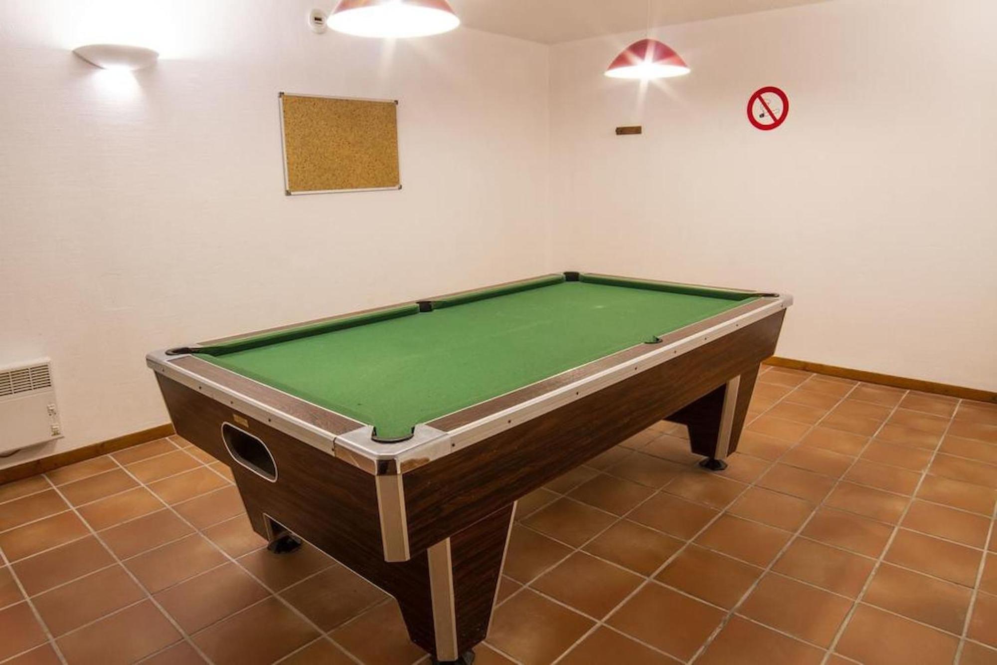 Apartamento Con Jardin - Montana Park Enveitg Luaran gambar