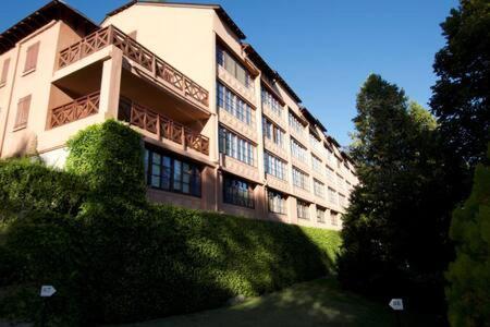Apartamento Con Jardin - Montana Park Enveitg Luaran gambar